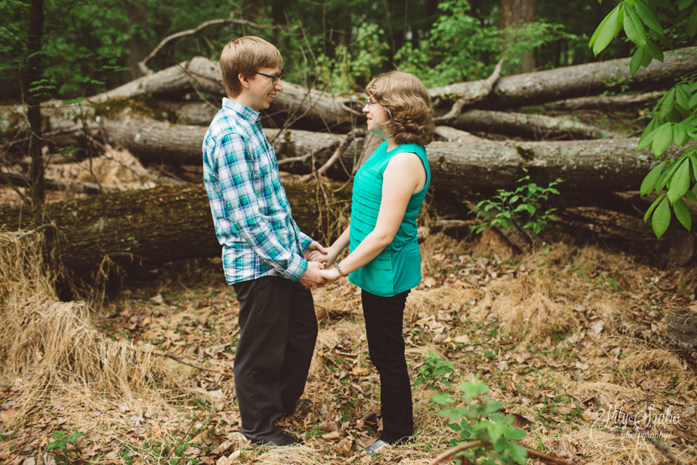 Colonial Park Engagement Session in Somerset, NJ