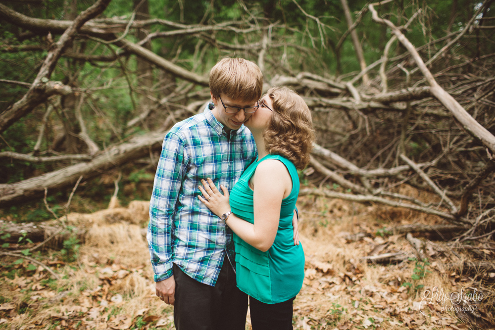 Colonial Park Engagement Session in Somerset, NJ