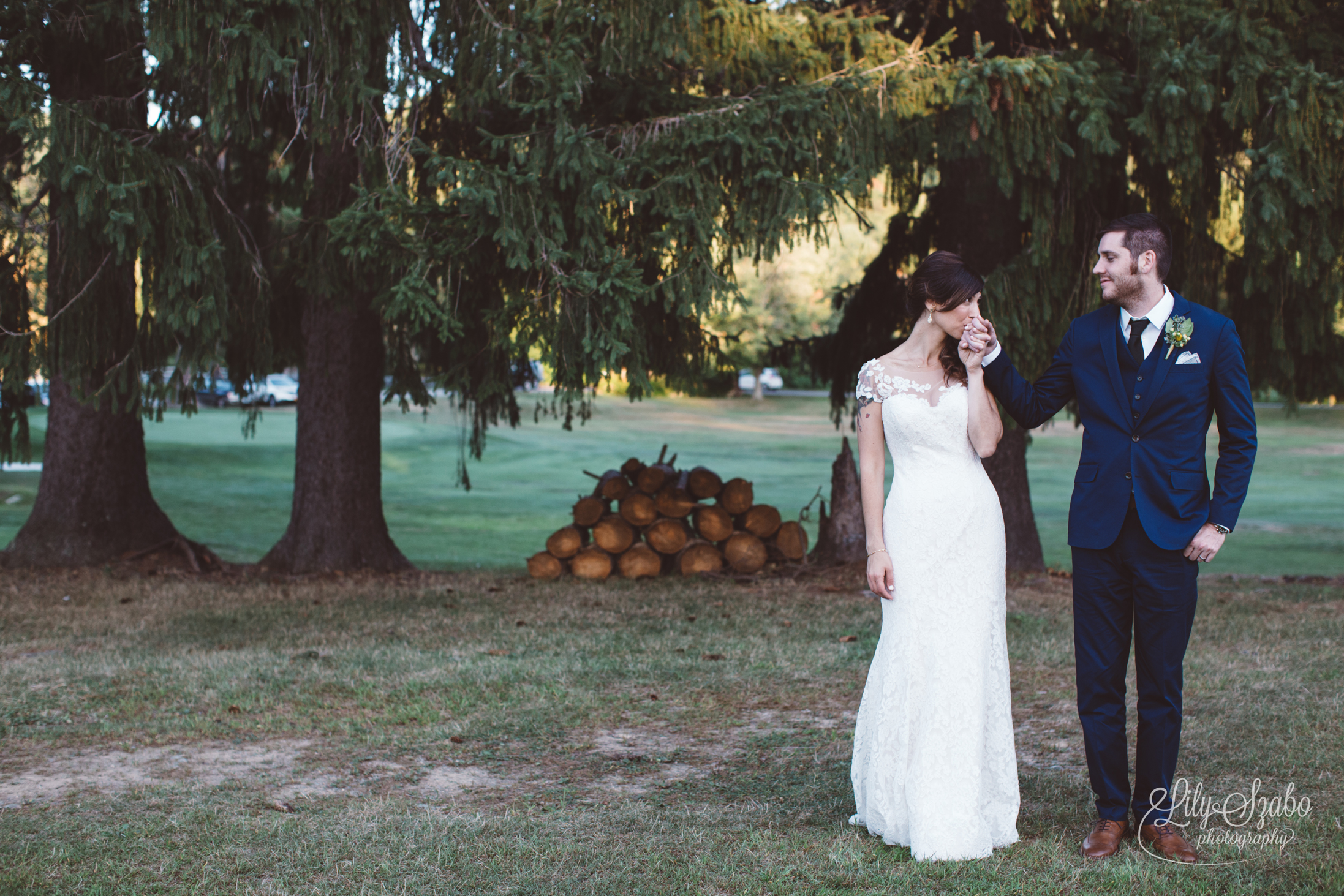 159-wes-anderson-highlands-country-club-wedding-in-garrison-ny
