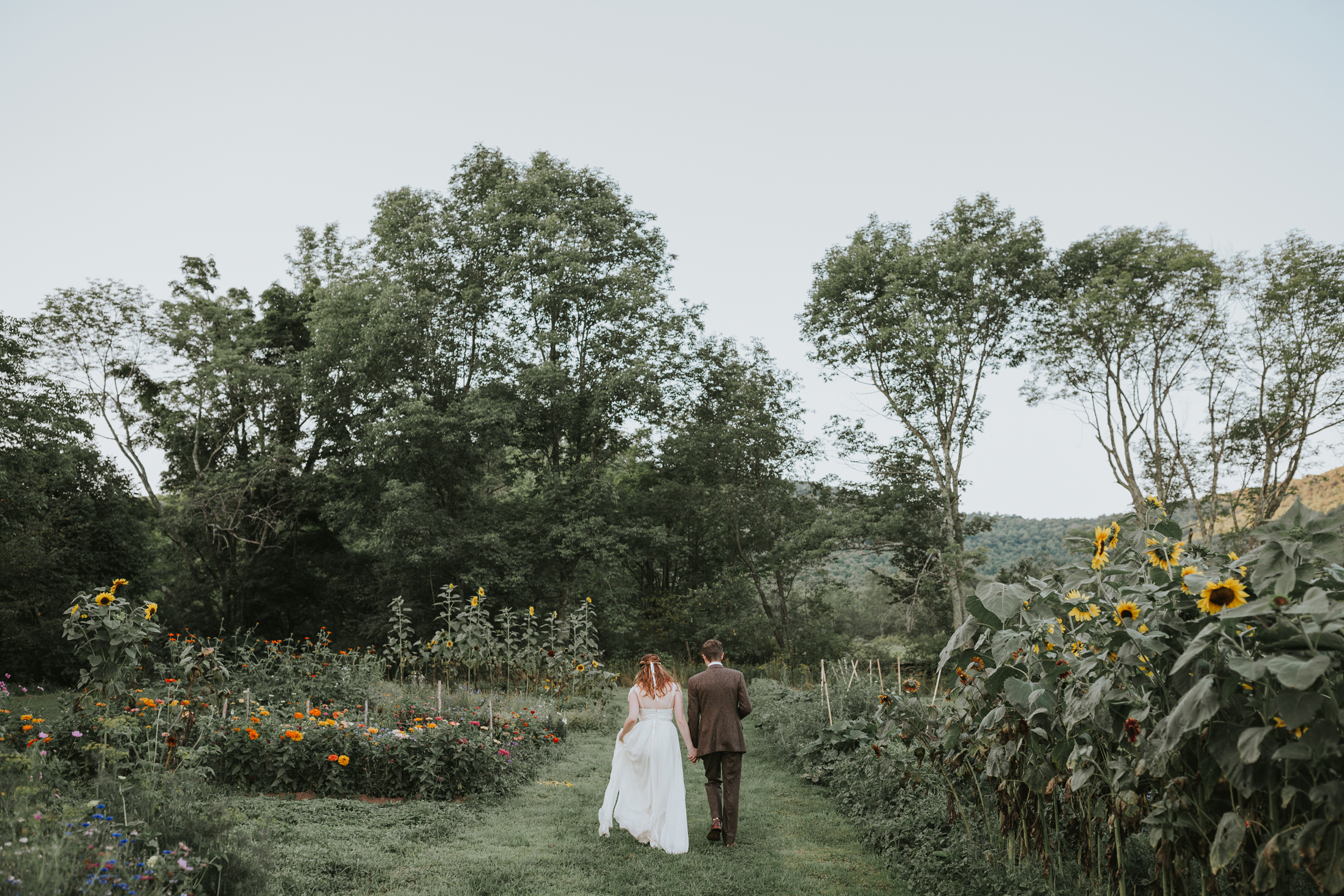 484-inn-west-settlement-wedding