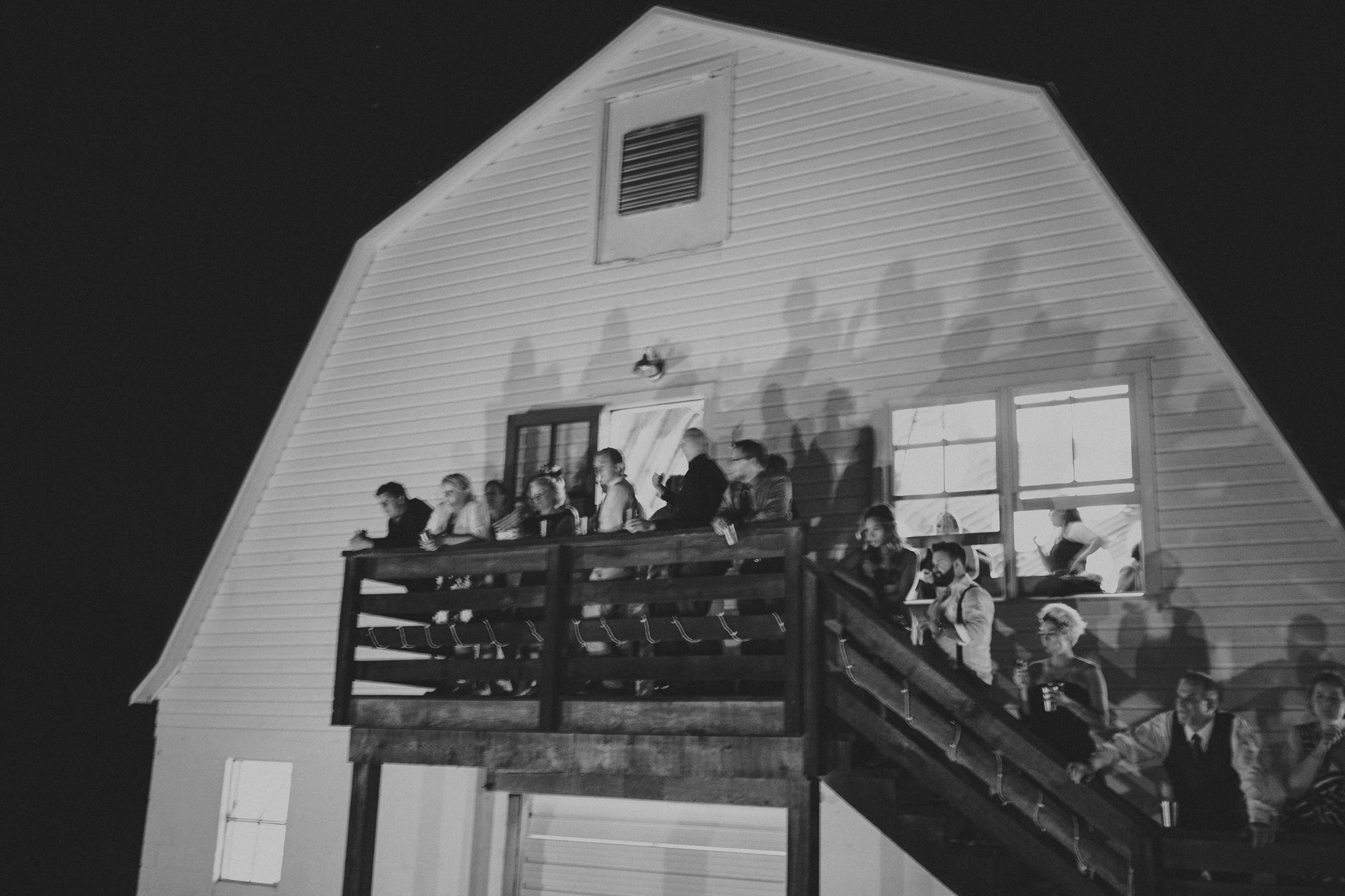 503-inn-west-settlement-wedding